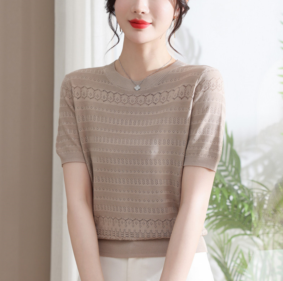 【魅力女神】夏季冰絲短袖針織衫！新款圓領薄款短款上衣，精美提花，優雅氣質！