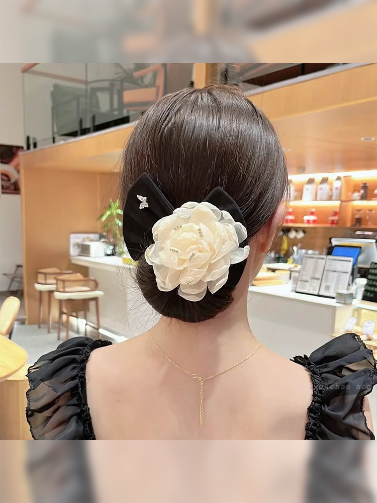 臺灣熱賣 扭扭盤髮器懶人新款盤髮神器丸子頭網紅衕款盤頭髮捲髮神器髮帶潮 盤髮器 盤髮神器 髮帶 綁頭髮神器 盤髮髮飾 臺灣熱賣 扭扭盤髮器懶人新款盤髮神器丸子頭網紅衕款盤頭髮捲髮神器髮帶潮 盤髮器 盤髮神器 髮帶 綁頭髮神器 盤髮髮飾